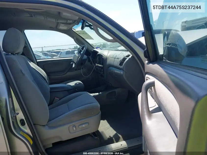 2005 Toyota Sequoia Sr5 V8 VIN: 5TDBT44A75S237244 Lot: 45582200