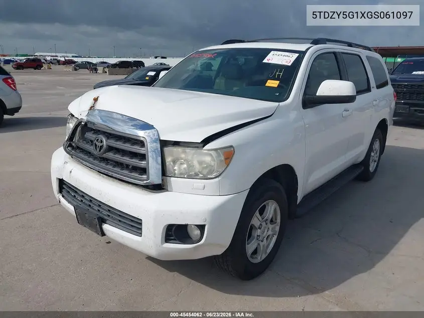 2016 Toyota Sequoia Sr5 5.7L V8 VIN: 5TDZY5G1XGS061097 Lot: 45454062