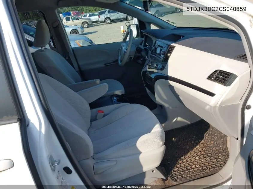 5TDJK3DC2CS040859 2012 Toyota Sienna Le 7 Passenger