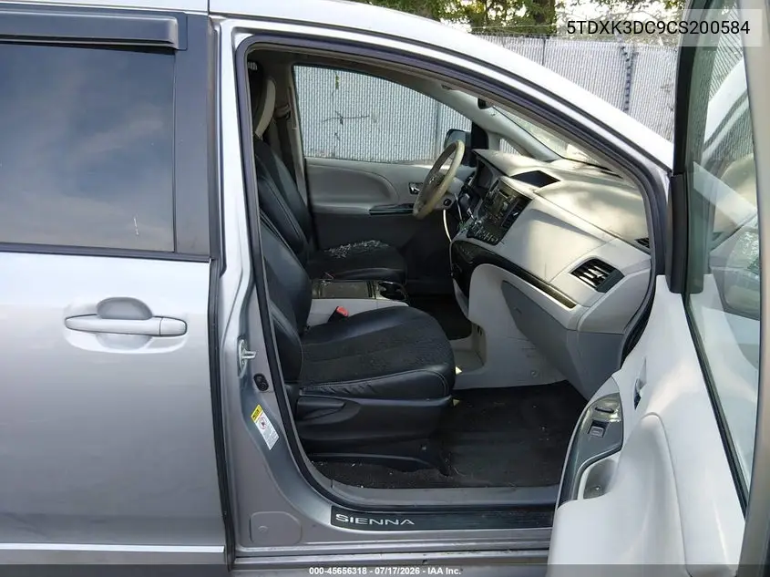 2012 Toyota Sienna Se 8 Passenger VIN: 5TDXK3DC9CS200584 Lot: 45656318