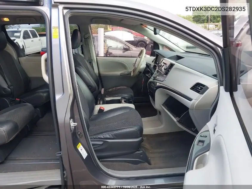 5TDXK3DC2DS282935 2013 Toyota Sienna Se 8 Passenger