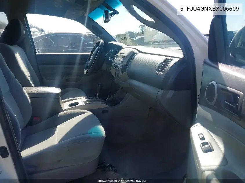 5TFJU4GNXBX006609 2011 Toyota Tacoma Prerunner V6