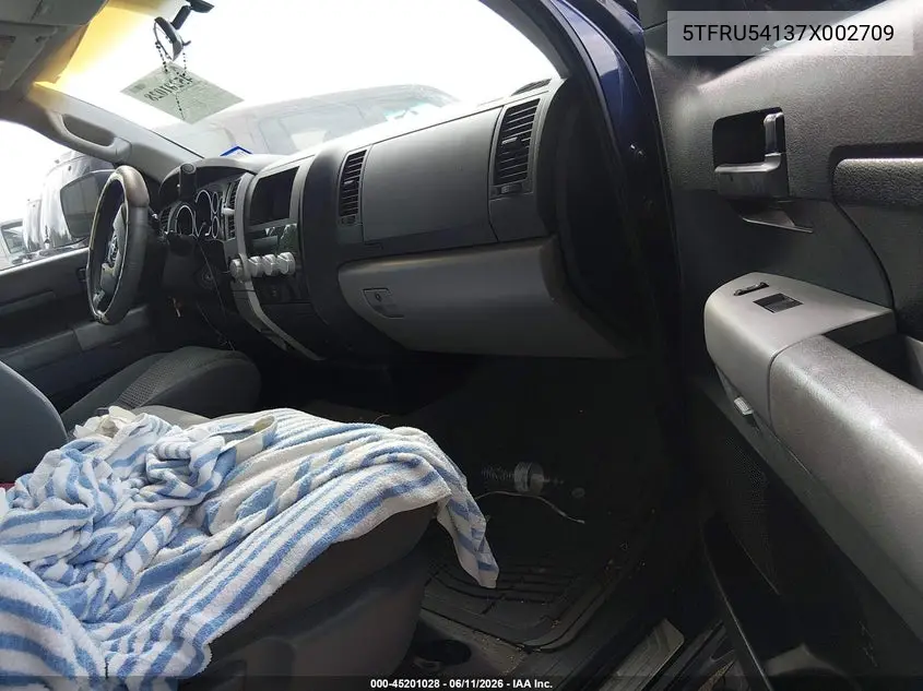2007 Toyota Tundra Sr5 V6 VIN: 5TFRU54137X002709 Lot: 45201028