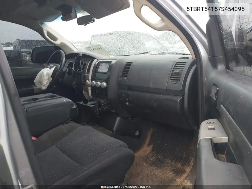 2007 Toyota Tundra Sr5 4.7L V8 VIN: 5TBRT54157S454095 Lot: 45547813