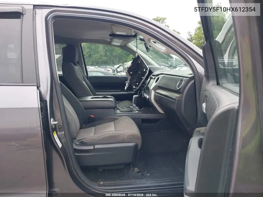 2017 Toyota Tundra Sr5 5.7L V8 VIN: 5TFDY5F10HX612354 Lot: 45606549