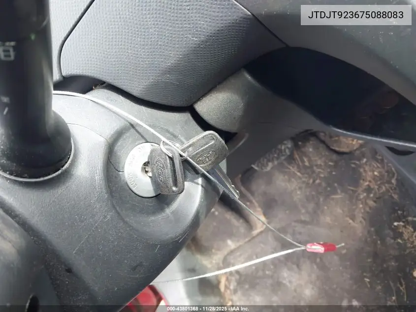 JTDJT923675098083 2007 Toyota Yaris