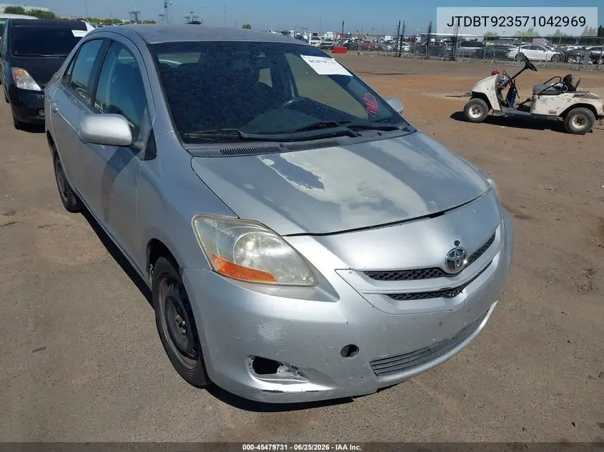 2007 Toyota Yaris VIN: JTDBT923571042969 Lot: 45479731