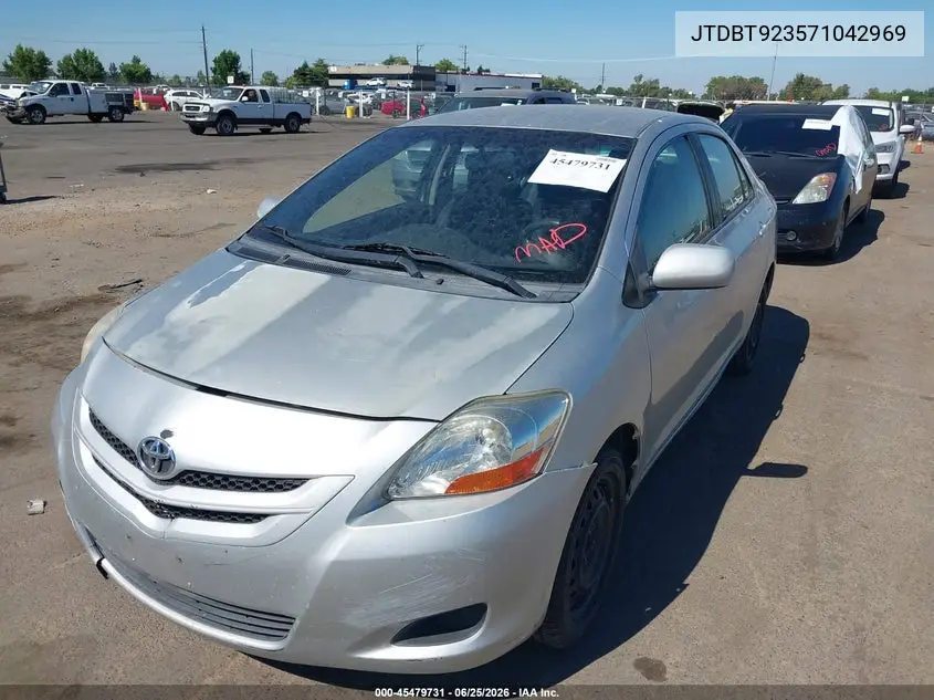 2007 Toyota Yaris VIN: JTDBT923571042969 Lot: 45479731