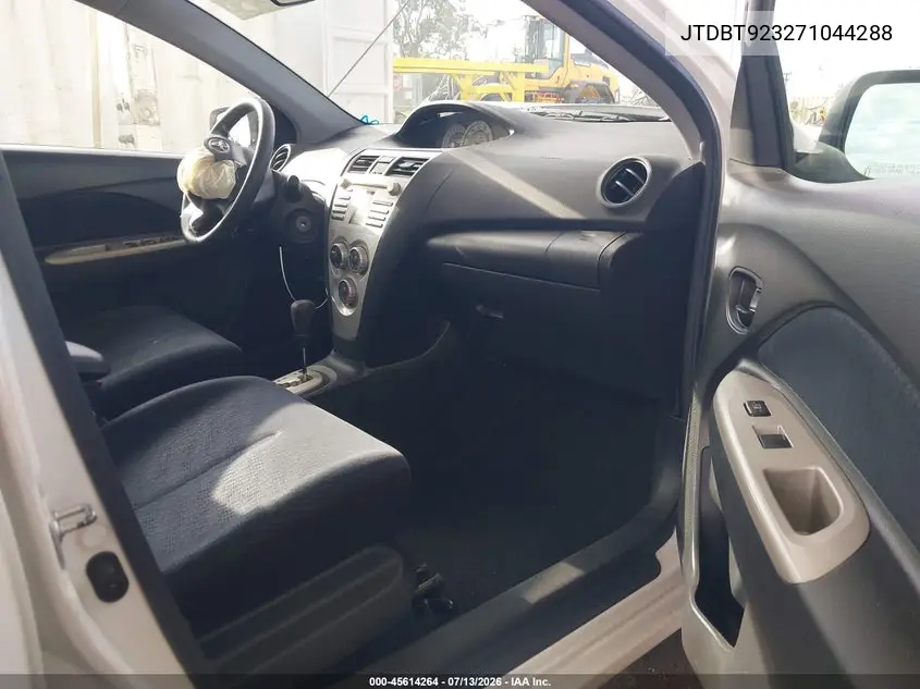 2007 Toyota Yaris VIN: JTDBT923271044288 Lot: 45614264