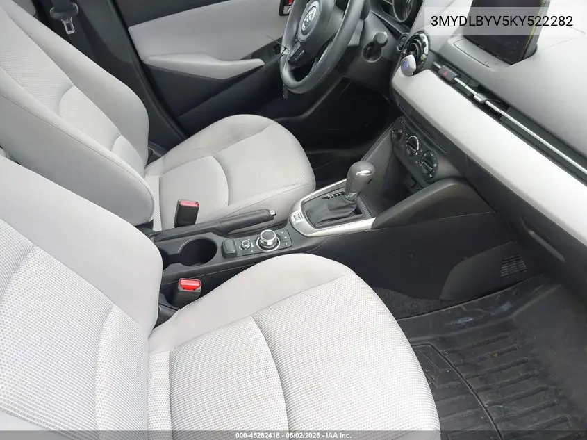 3MYDLBYV5KY522282 2019 Toyota Yaris L