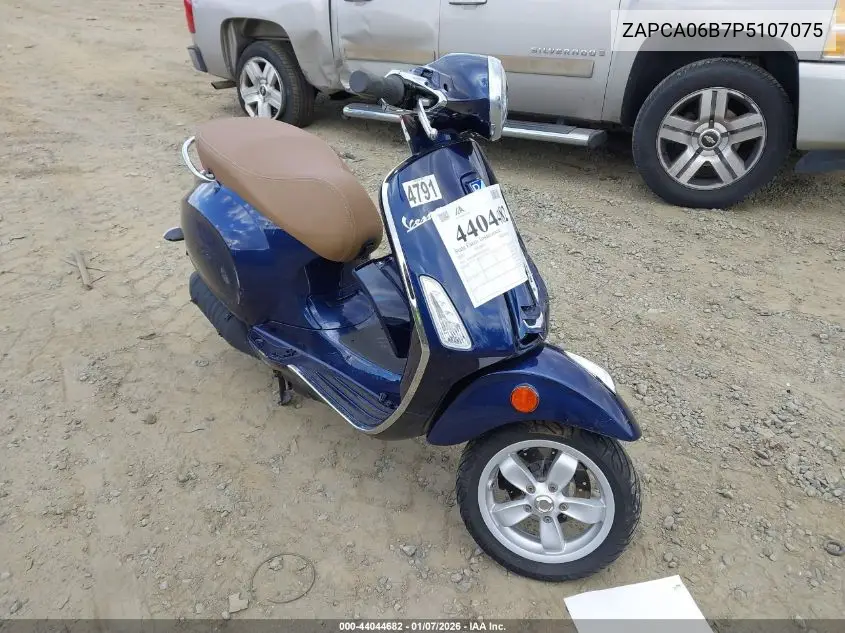2023 Vespa Primavera/Sprint 50 VIN: ZAPCA06B7P5107075 Lot: 44044682