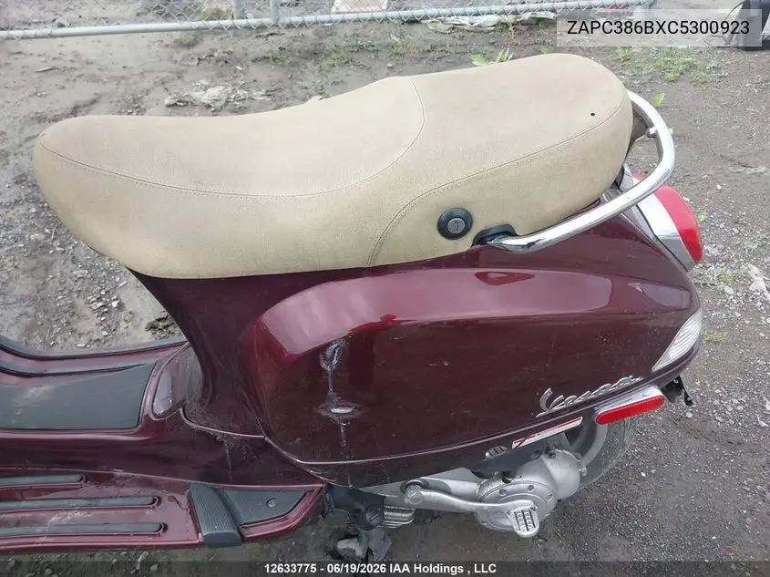 2012 Vespa Lx 50 VIN: ZAPC386BXC5300923 Lot: 12633775