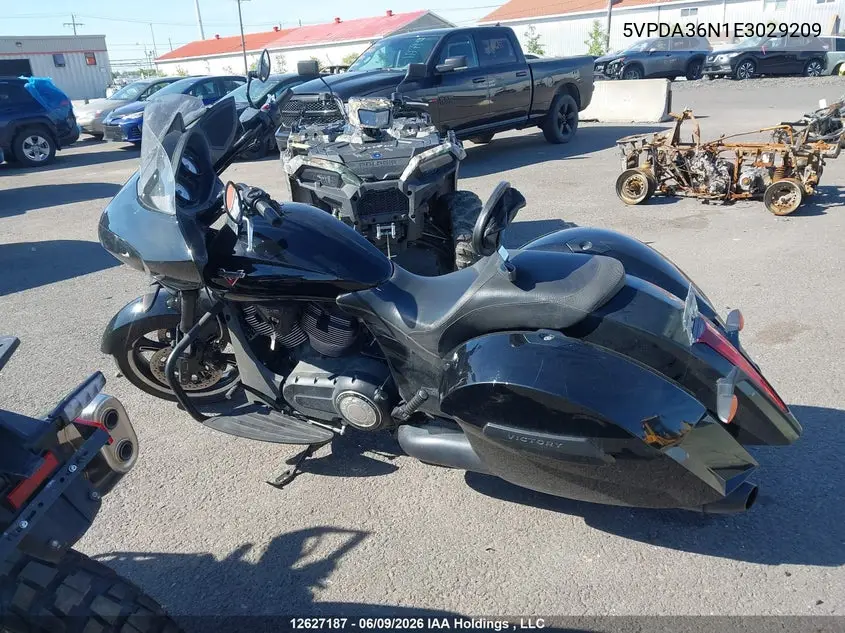 2014 Victory Motorcycles Cross Country 8-Ball VIN: 5VPDA36N1E3029209 Lot: 12627187