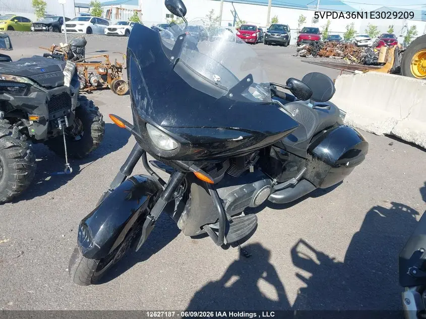 2014 Victory Motorcycles Cross Country 8-Ball VIN: 5VPDA36N1E3029209 Lot: 12627187