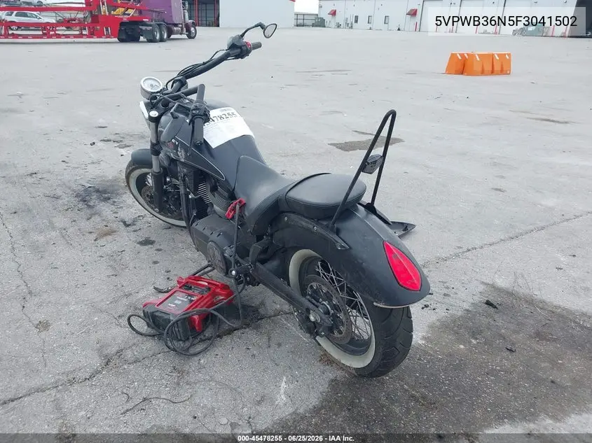 2015 Victory Motorcycles High-Ball VIN: 5VPWB36N5F3041502 Lot: 45478255