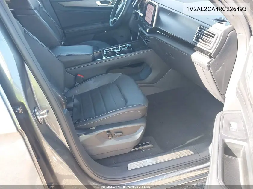 2024 Volkswagen Atlas Cross Sport 2.0T Sel R-Line VIN: 1V2AE2CA4RC226493 Lot: 45457070