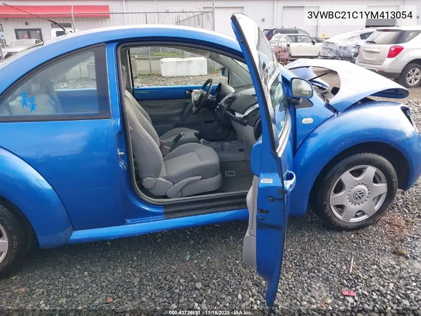3VWBC21C1YM413054 2000 Volkswagen New Beetle Gl