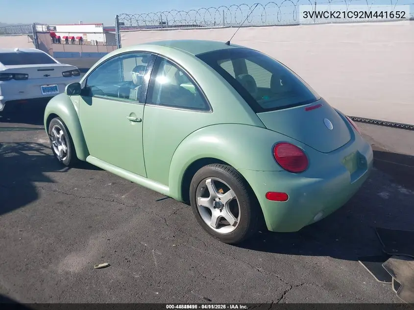 3VWCK21C92M441652 2002 Volkswagen New Beetle Gls