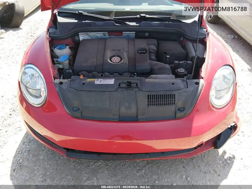 2013 Volkswagen Beetle 2.5L VIN: 3VW5P7AT0DM816788 Lot: 45221275