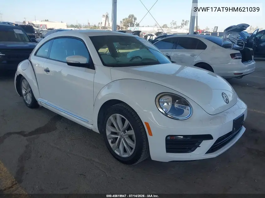 2017 Volkswagen Beetle #Pinkbeetle/1.8T Classic/1.8T S VIN: 3VWF17AT9HM621039 Lot: 45619947