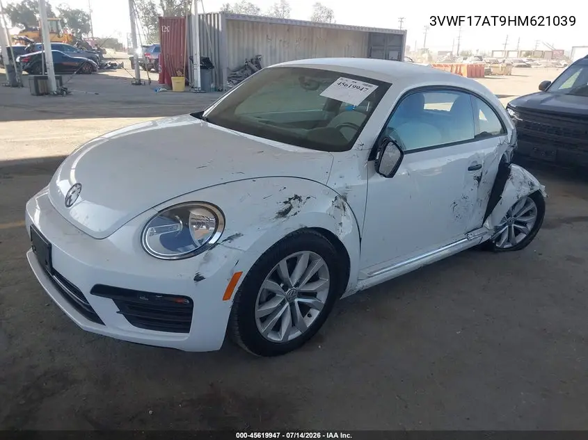 2017 Volkswagen Beetle #Pinkbeetle/1.8T Classic/1.8T S VIN: 3VWF17AT9HM621039 Lot: 45619947