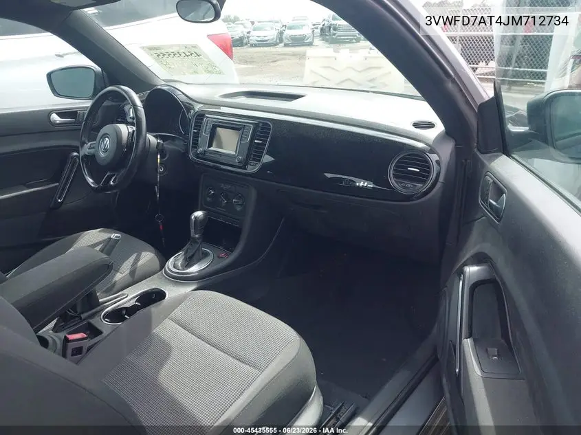 2018 Volkswagen Beetle 2.0T Coast/2.0T S VIN: 3VWFD7AT4JM712734 Lot: 45435555