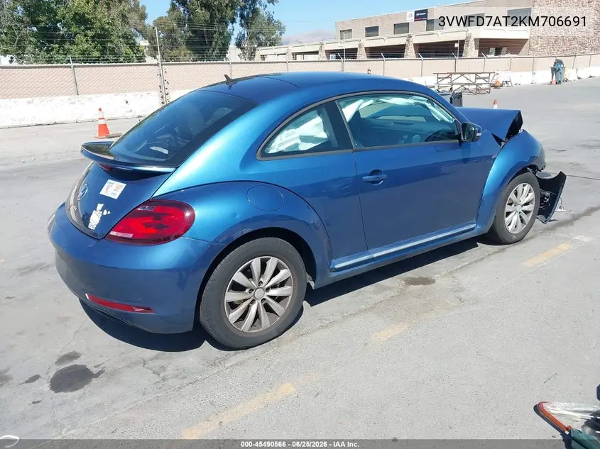 2019 Volkswagen Beetle 2.0T Final Edition Se/2.0T Final Edition Sel/2.0T S VIN: 3VWFD7AT2KM706691 Lot: 45490566