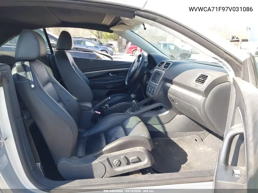 2007 Volkswagen Eos 2.0T Sport VIN: WVWCA71F97V031086 Lot: 44630960
