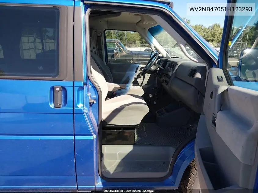 2001 Volkswagen Eurovan Mv VIN: WV2NB47051H123293 Lot: 45343838