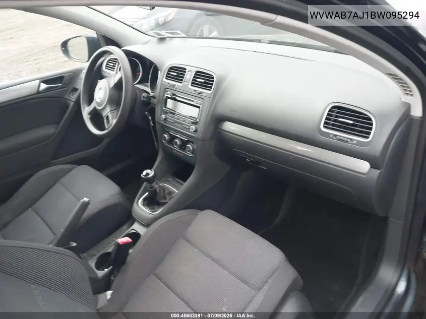 2011 Volkswagen Golf 2.5L 2-Door VIN: WVWAB7AJ1BW095294 Lot: 45603391