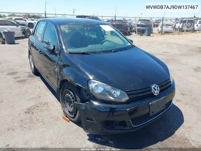2013 Volkswagen Golf 2.5L 4-Door VIN: WVWDB7AJ9DW137467 Lot: 45573009