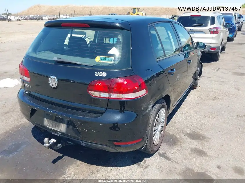 2013 Volkswagen Golf 2.5L 4-Door VIN: WVWDB7AJ9DW137467 Lot: 45573009