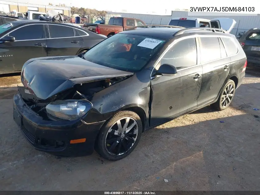 3VWPX7AJ5DM684103 2013 Volkswagen Jetta Sportwagen 2.5L Se