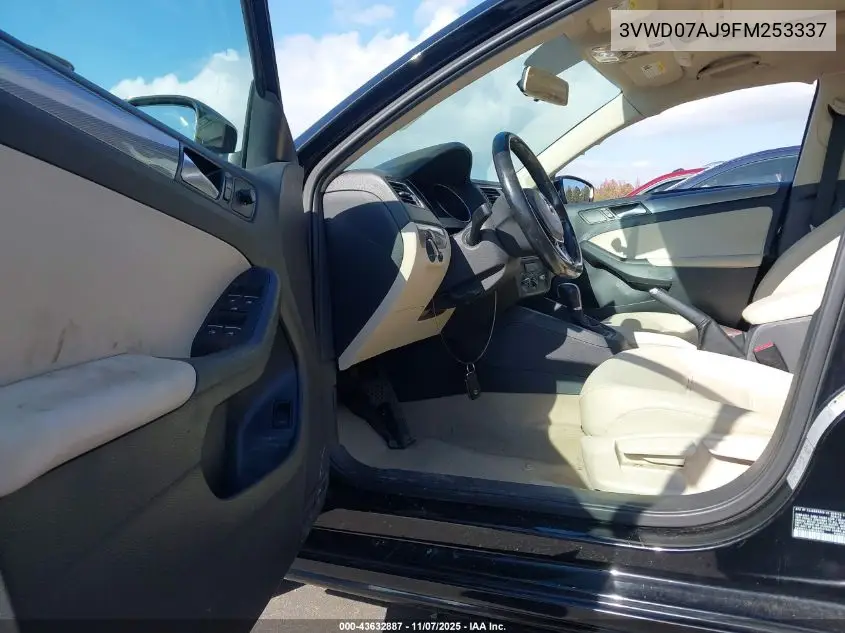 3VWD07AJ9FM253337 2015 Volkswagen Jetta 1.8T Se