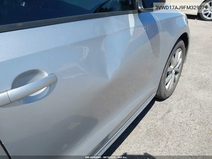 3VWD17AJ9FM329779 2015 Volkswagen Jetta 1.8T Se