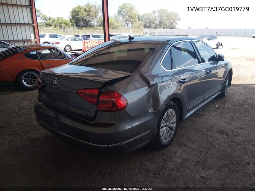 2016 Volkswagen Passat 1.8T Se VIN: 1VWBT7A37GC019779 Lot: 45632592