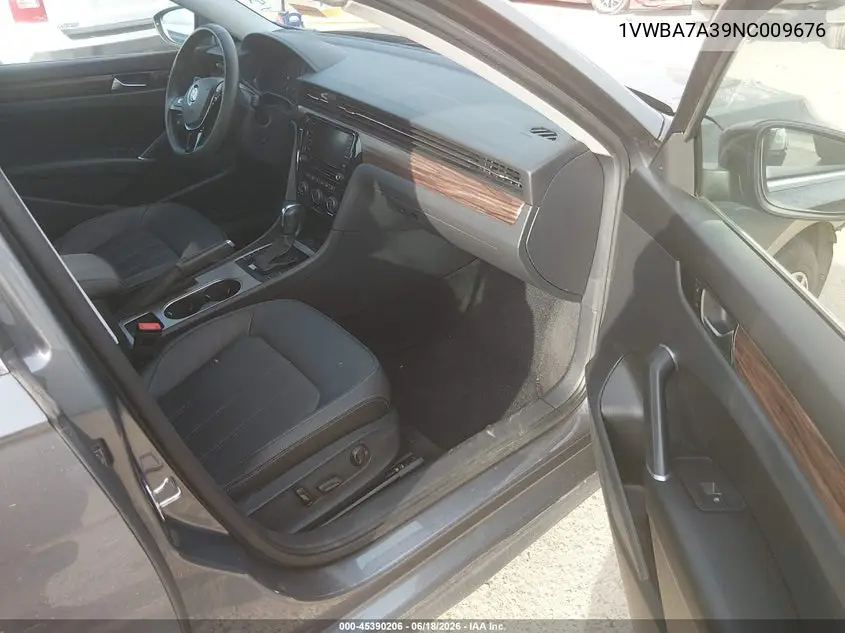 2022 Volkswagen Passat 2.0T Limited Edition VIN: 1VWBA7A39NC009676 Lot: 45390206