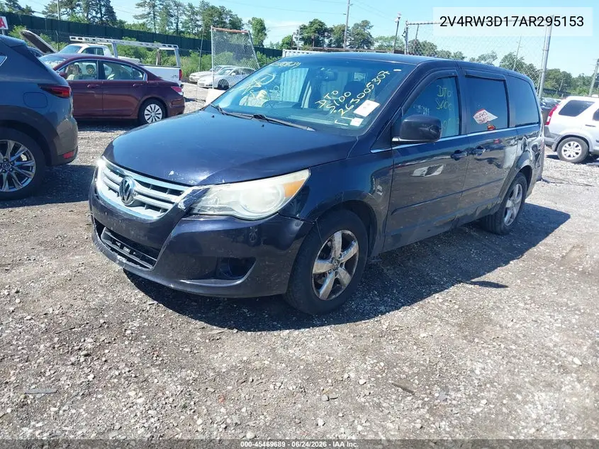2010 Volkswagen Routan Se VIN: 2V4RW3D17AR295153 Lot: 45469689