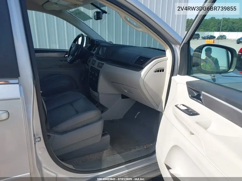 2011 Volkswagen Routan Se VIN: 2V4RW3DG6BR739855 Lot: 45483943