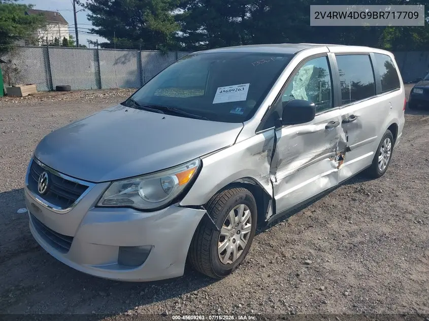 2011 Volkswagen Routan S VIN: 2V4RW4DG9BR717709 Lot: 45609263
