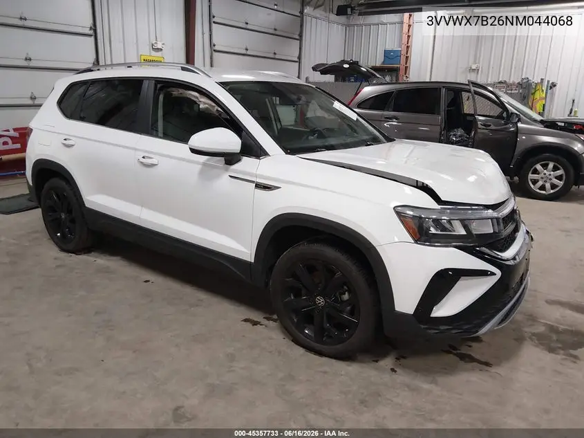 2022 Volkswagen Taos 1.5T Se VIN: 3VVWX7B26NM044068 Lot: 45357733
