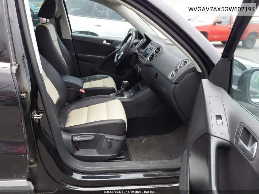 WVGAV7AX5GW602194 2016 Volkswagen Tiguan Se