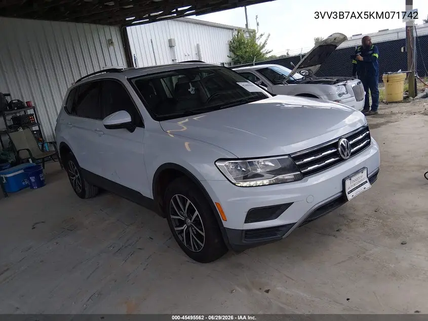 2019 Volkswagen Tiguan 2.0T Se/2.0T Sel/2.0T Sel R-Line/2.0T Sel R-Line Black VIN: 3VV3B7AX5KM071742 Lot: 45495562