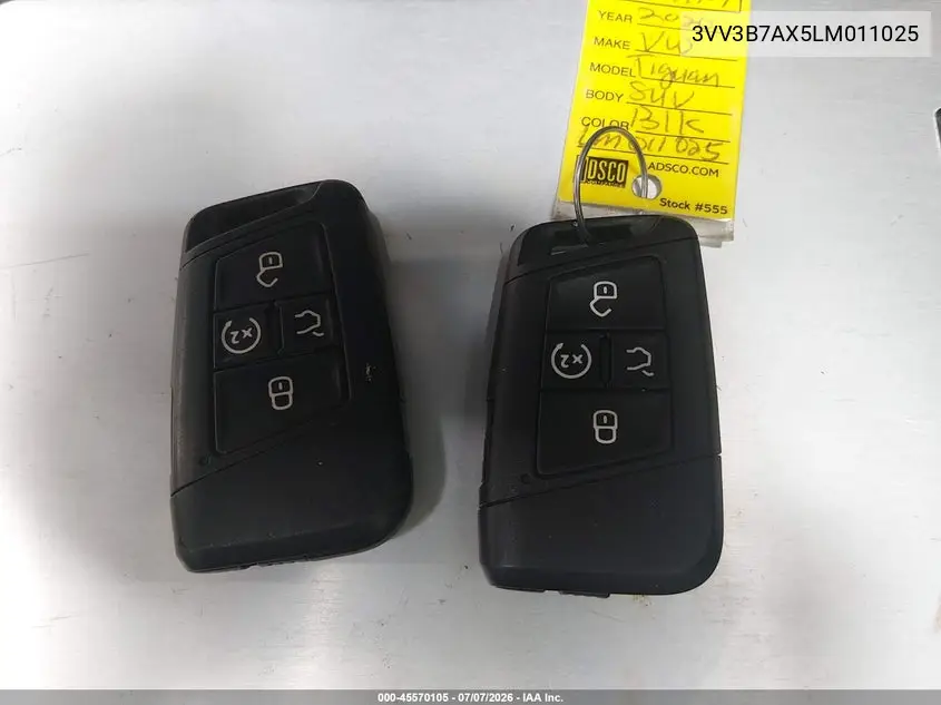 2020 Volkswagen Tiguan 2.0T Se/2.0T Se R-Line Black/2.0T Sel VIN: 3VV3B7AX5LM011025 Lot: 45570105