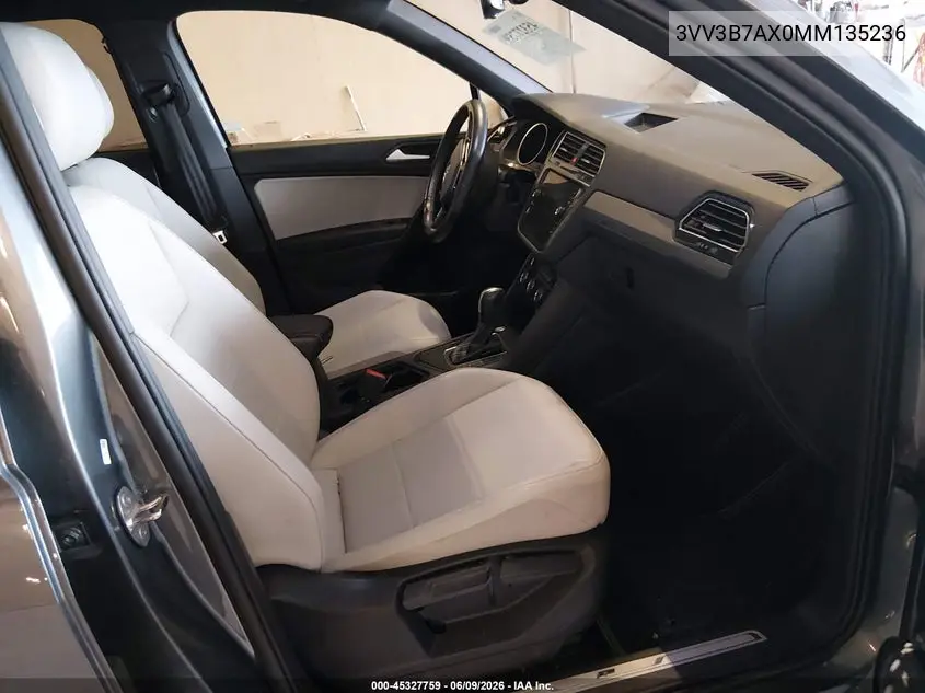 2021 Volkswagen Tiguan 2.0T Se/2.0T Se R-Line Black/2.0T Sel VIN: 3VV3B7AX0MM135236 Lot: 45327759
