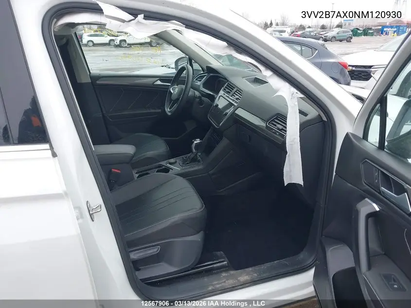 2022 Volkswagen Tiguan Comfortline VIN: 3VV2B7AX0NM120930 Lot: 12567906