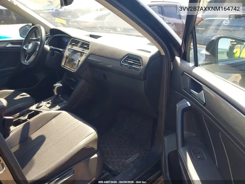 2022 Volkswagen Tiguan 2.0T Se VIN: 3VV2B7AXXNM164742 Lot: 44972435