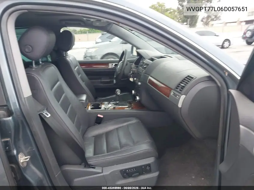 2006 Volkswagen Touareg V10 Tdi VIN: WVGPT77L06D057651 Lot: 45318590