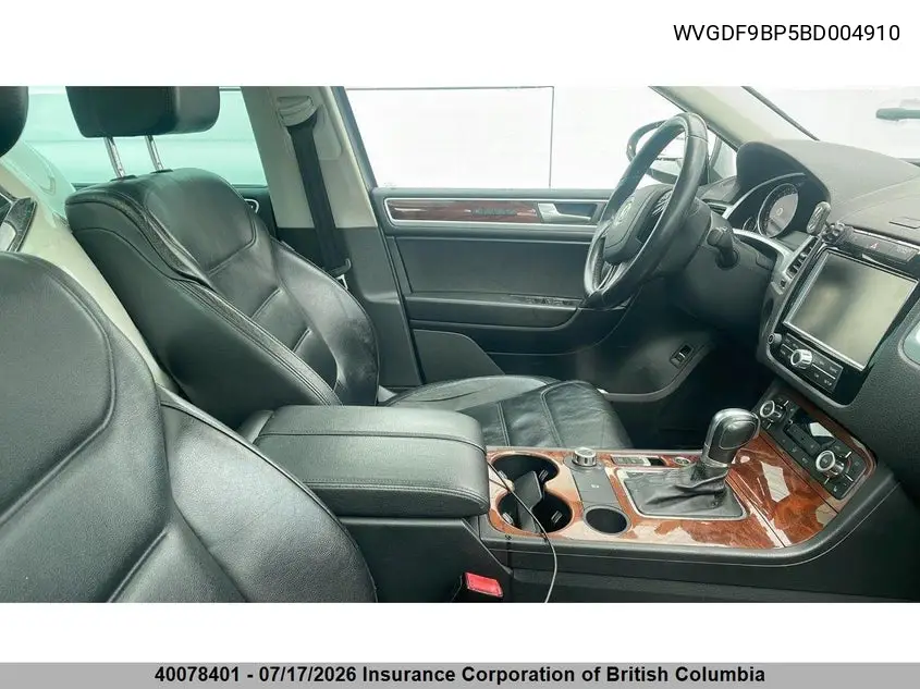 2011 Volkswagen Touareg V6 VIN: WVGDF9BP5BD004910 Lot: 40078401