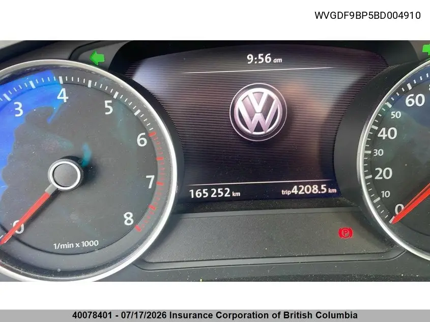 2011 Volkswagen Touareg V6 VIN: WVGDF9BP5BD004910 Lot: 40078401